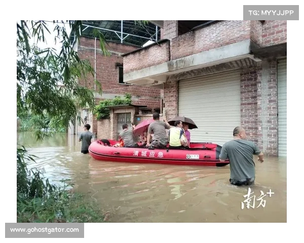雷雨突袭赛事临时中断 各方应急响应全力保障安全 雷雨突袭赛事临时中断 各方应急响应全力保障安全